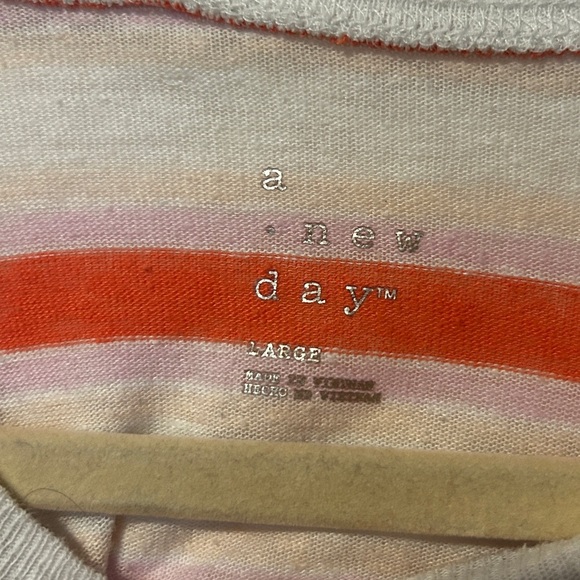 🍊 Striped Linen Blend Tee - Orange & Oatmeal - Picture 4 of 5